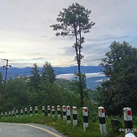 Unique Point Home Stay Nagarkot Esterno foto