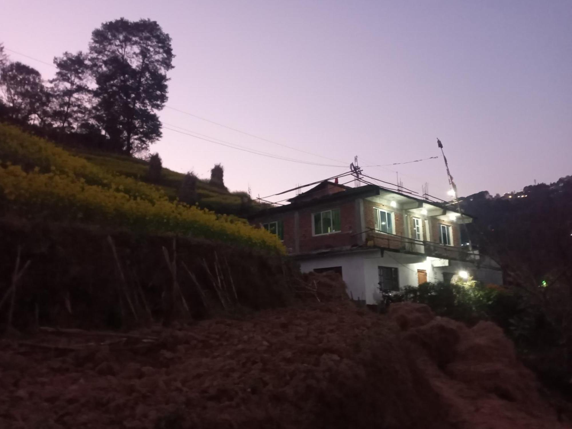 Unique Point Home Stay Nagarkot Esterno foto