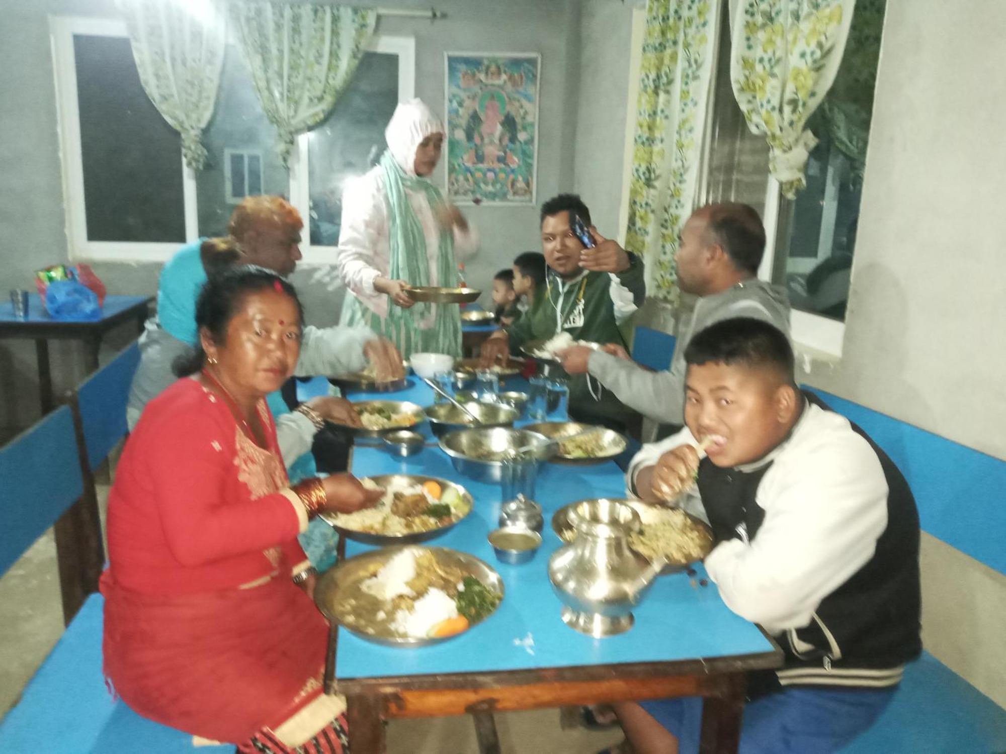 Unique Point Home Stay Nagarkot Esterno foto