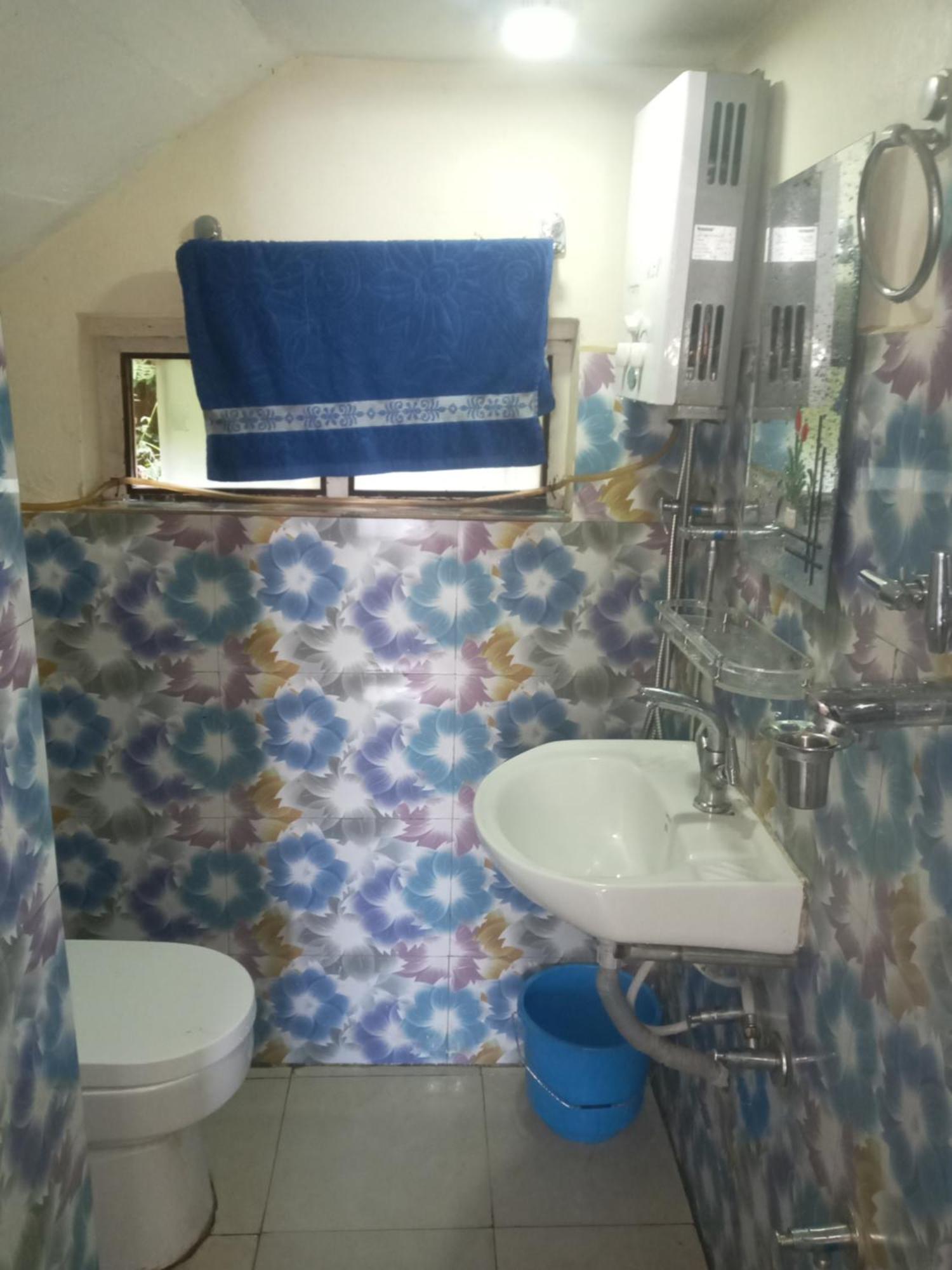 Unique Point Home Stay Nagarkot Esterno foto